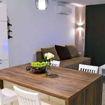 Apartment Luce