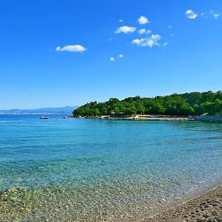 Luce Apartman Njivice